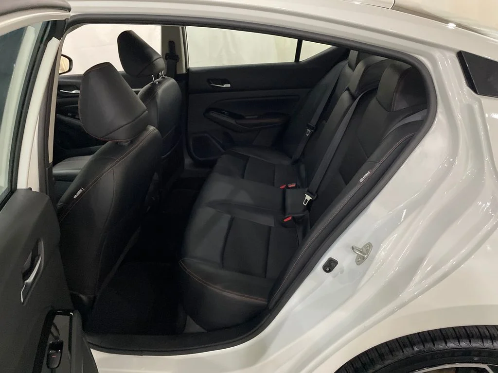Used 2024 Pearl White Tricoat Nissan 2.5 SR image 26