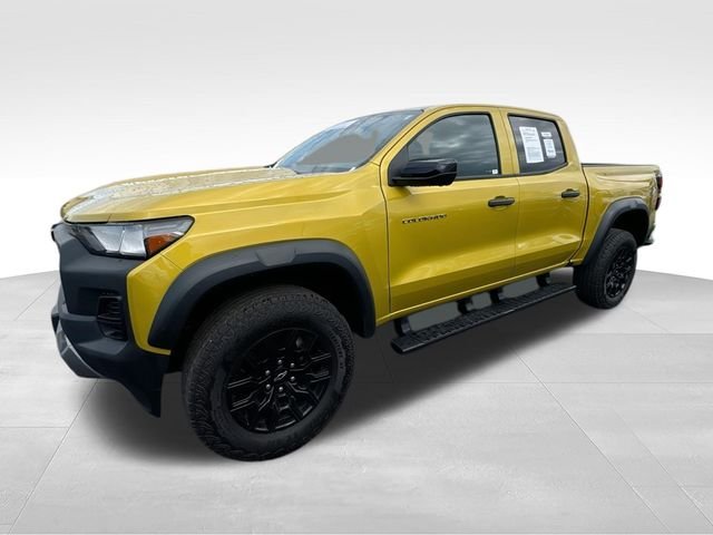 Used 2023 Yellow Chevrolet Trail Boss image 4