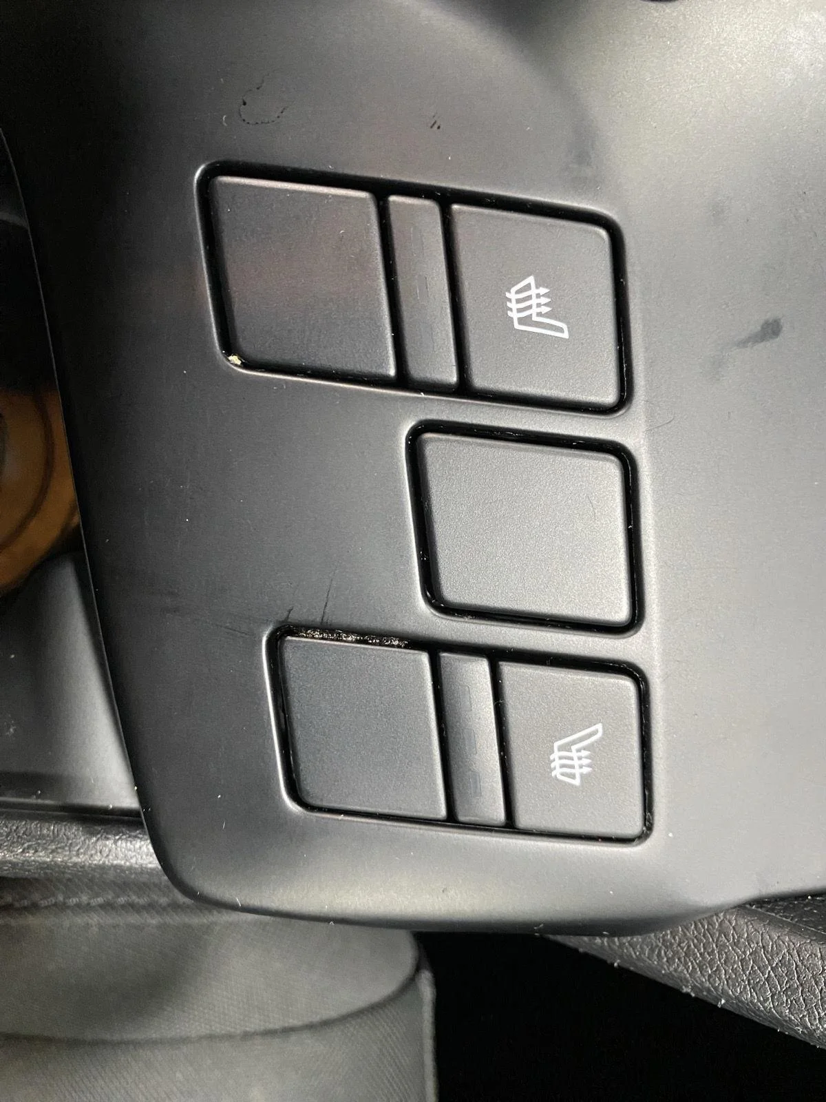 Used 2024 Gravity Gray Kia LX image 26