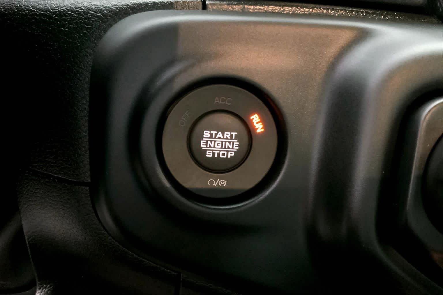 Used 2023 Black Clearcoat Jeep Sport Altitude image 32