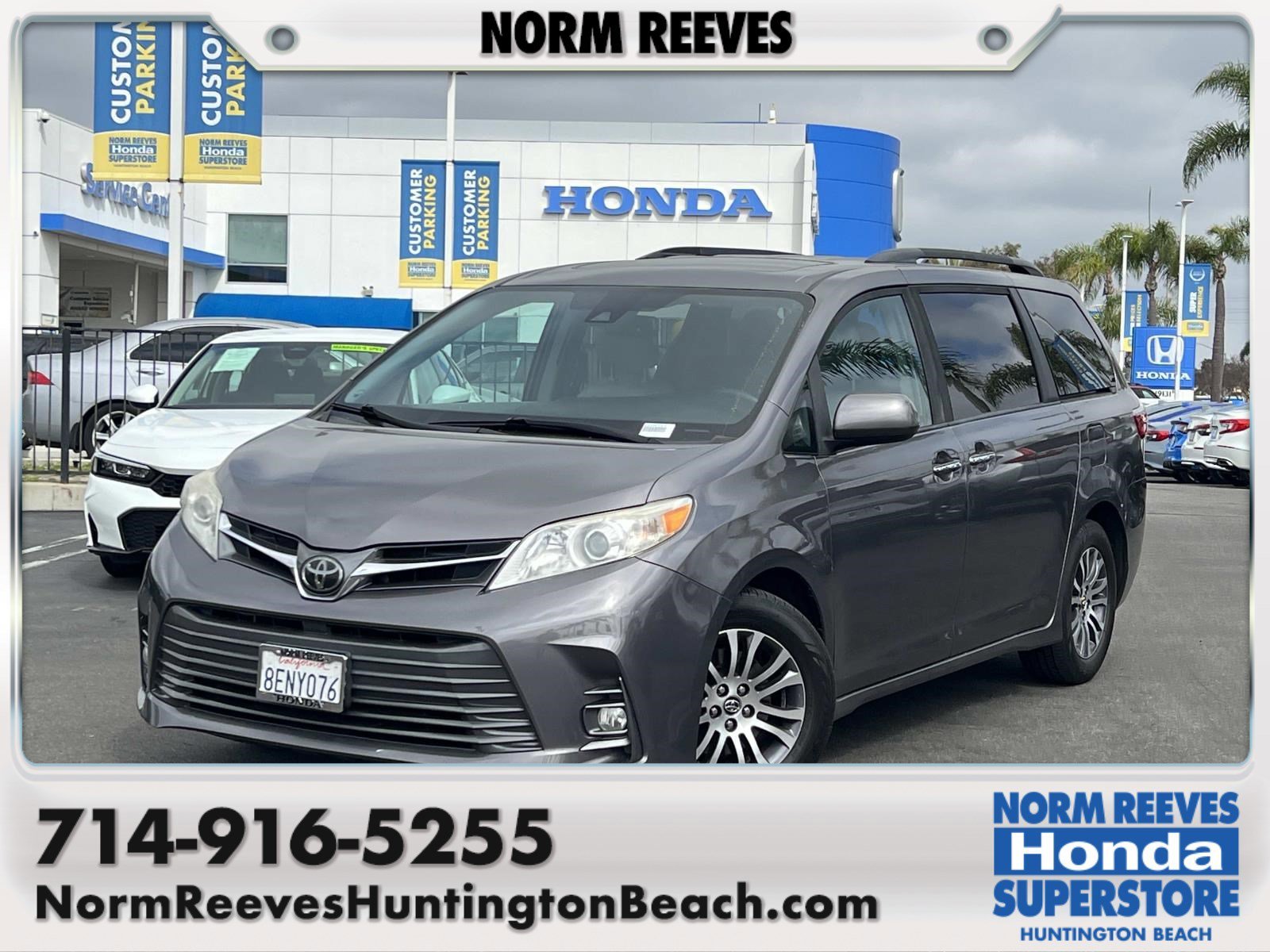 2018 Toyota Sienna XLE