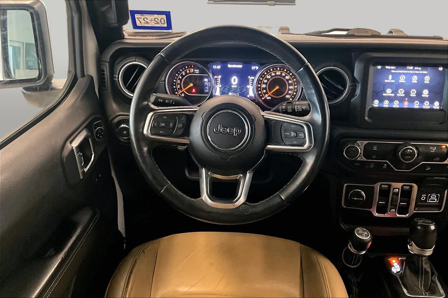 Used 2018 Bright White Clearcoat Jeep Sahara image 15