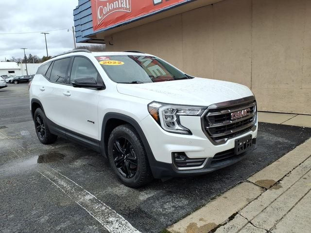 2022 GMC Terrain AT4