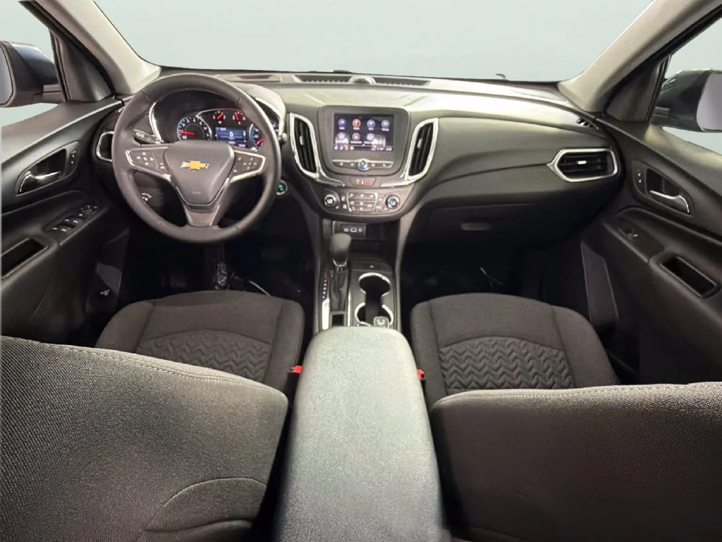 2024 Chevrolet Equinox LT - Photo 30