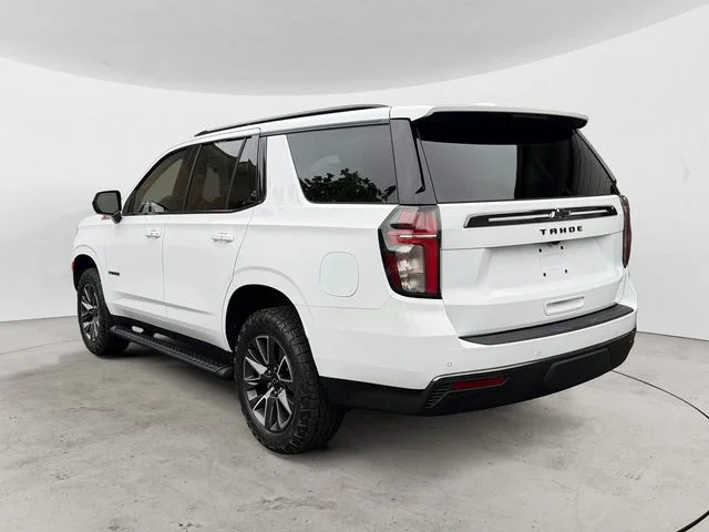 Used 2021  Chevrolet Z71 image 3