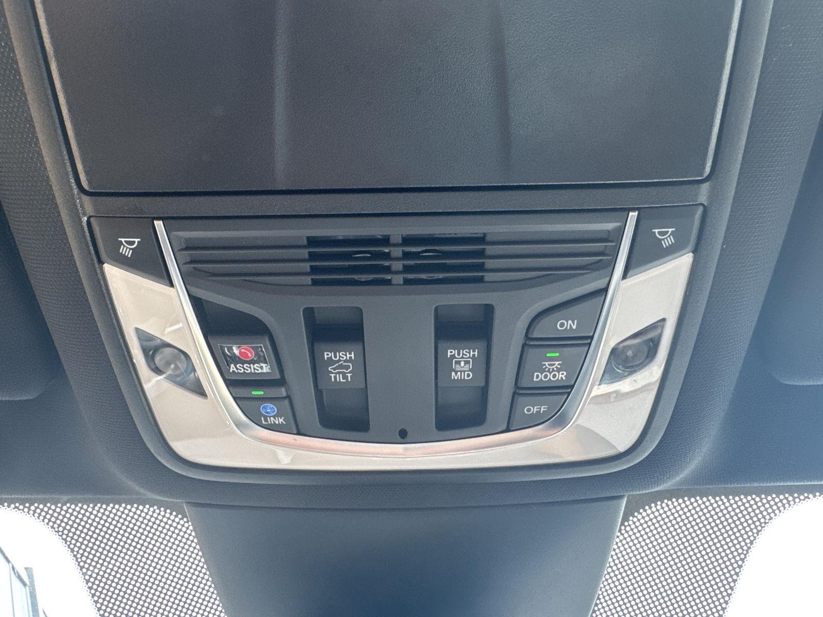 Used 2024 Majestic Black Pearl Acura SH-AWD w/A-SPEC image 21