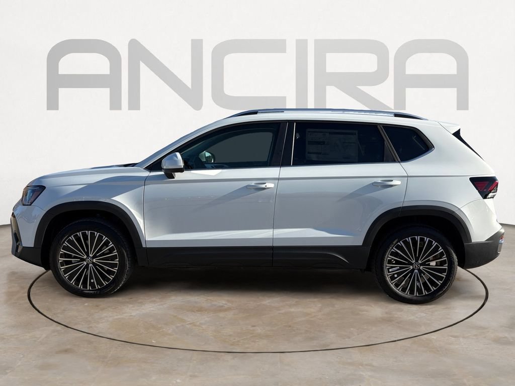 Used 2026 White Volkswagen SE image 5