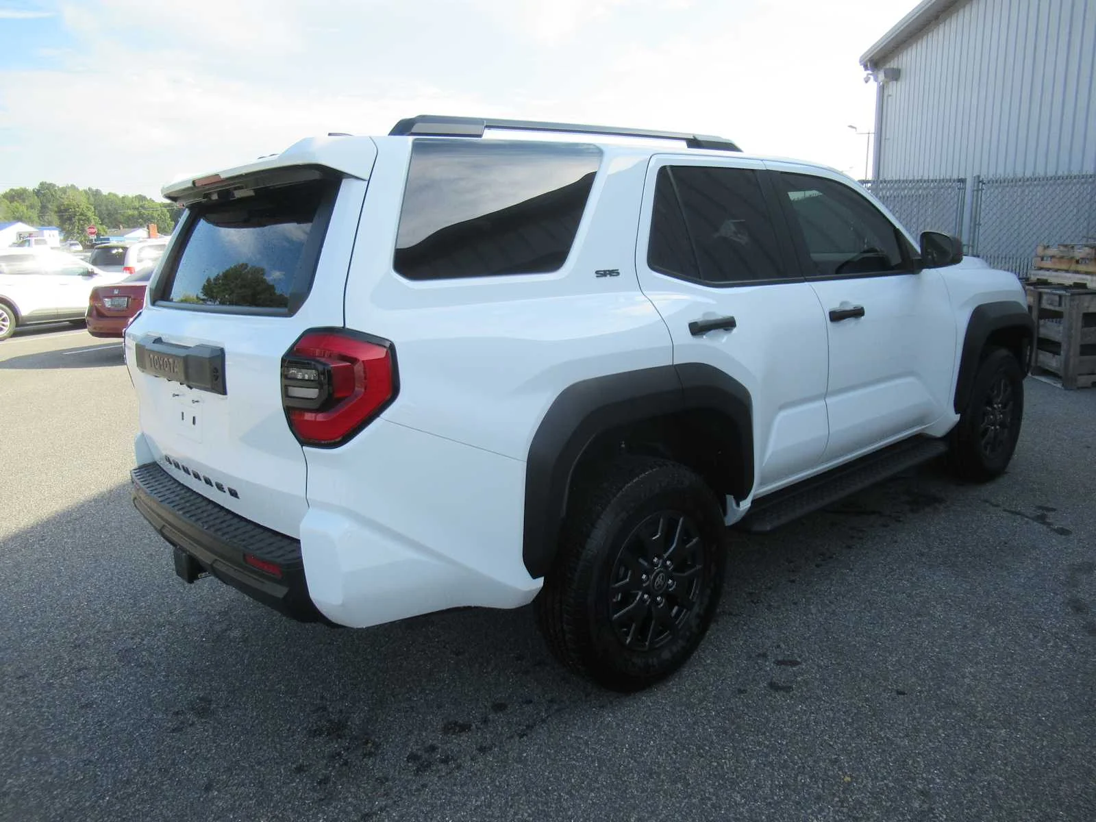 Used 2026 Ice Cap Toyota SR5 image 5