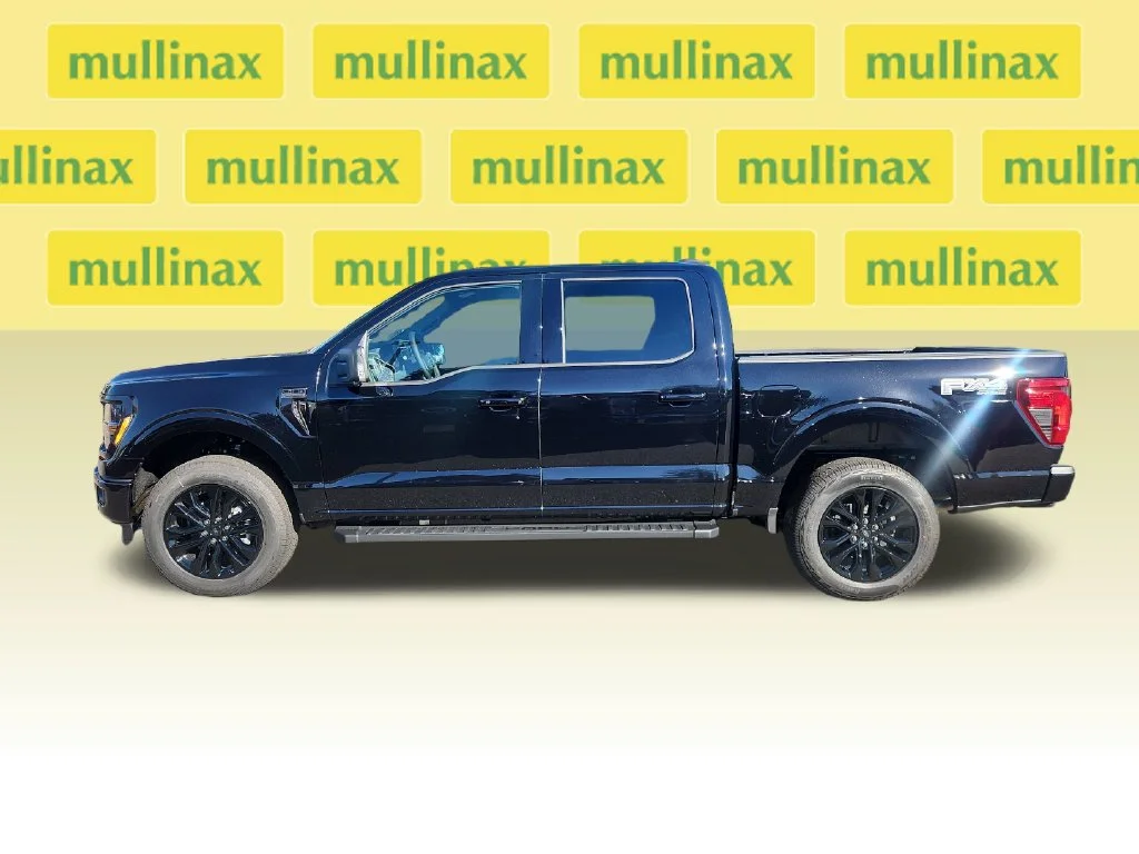 New 2026 Black Ford XLT image 9