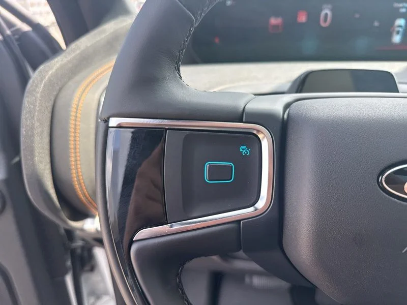 New 2025 Star White Metallic Tri-Coat Ford TREMOR® image 37