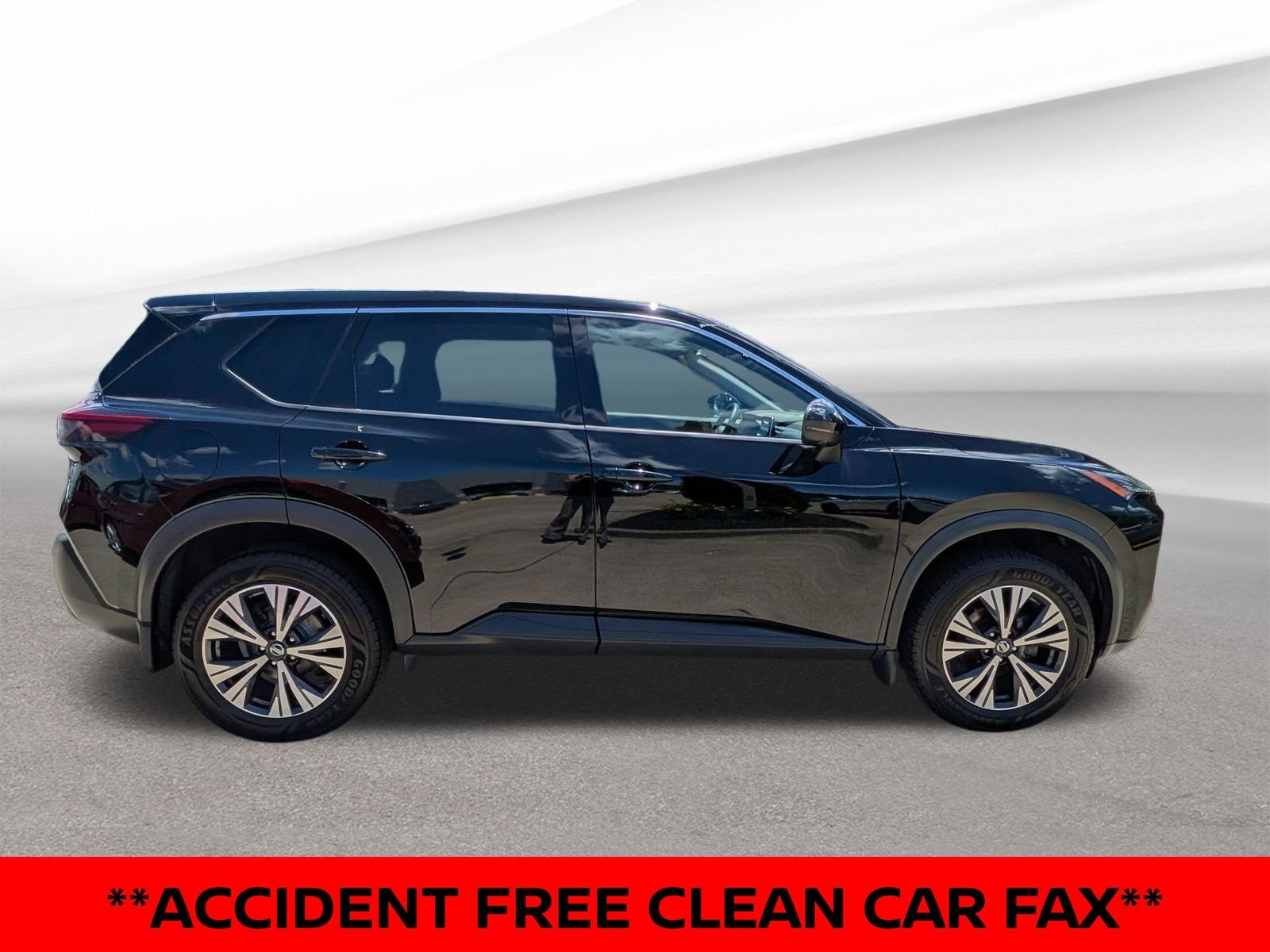 Certified Used 2021 Super Black Nissan SV image 5
