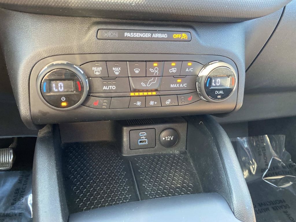 Certified Used 2021 Oxford White Ford Outer Banks image 24