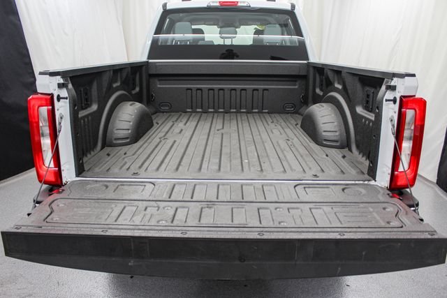 New 2026 Oxford White Ford F-250® XL image 18