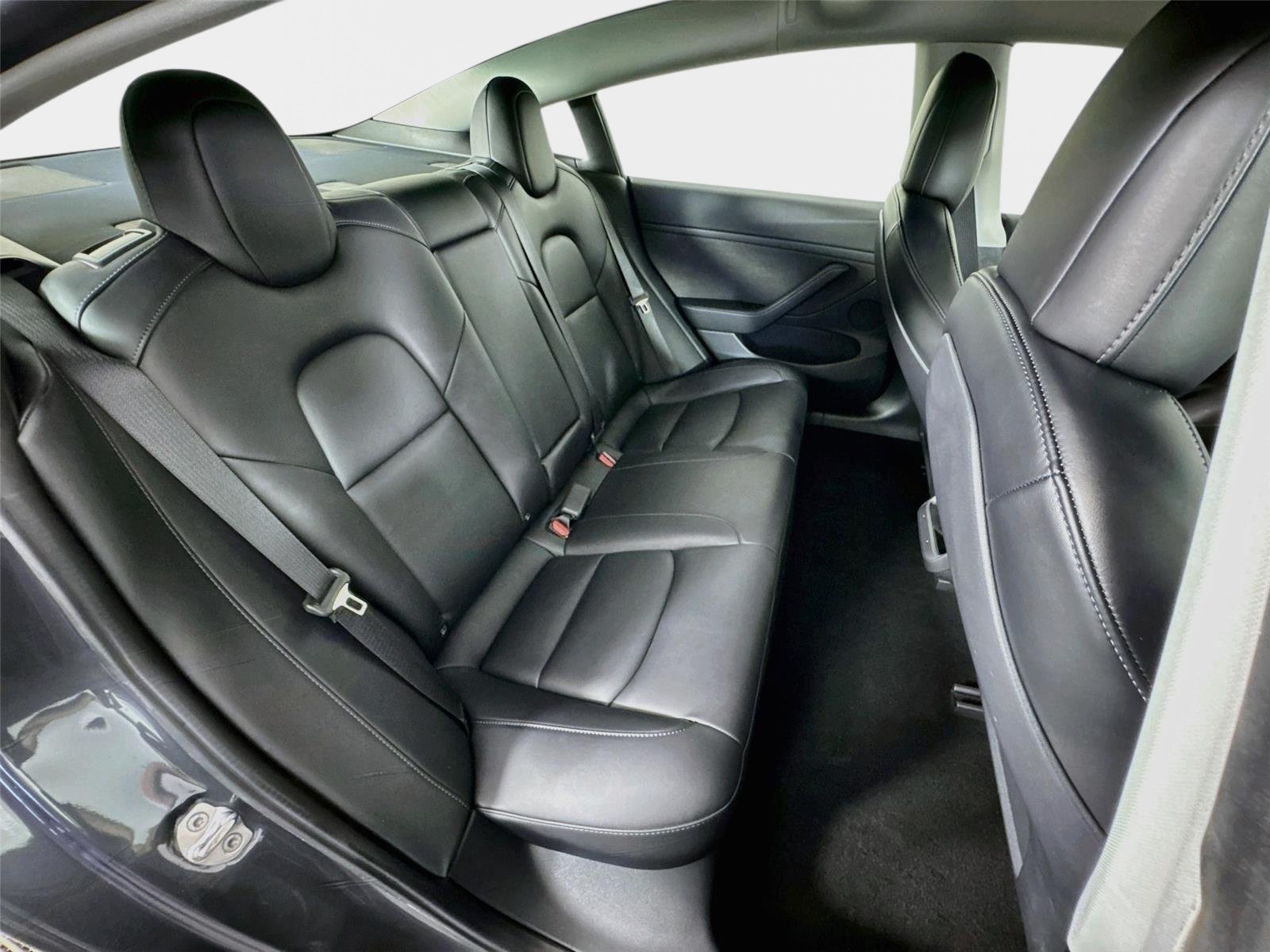 Used 2022 Gray Tesla Base image 25
