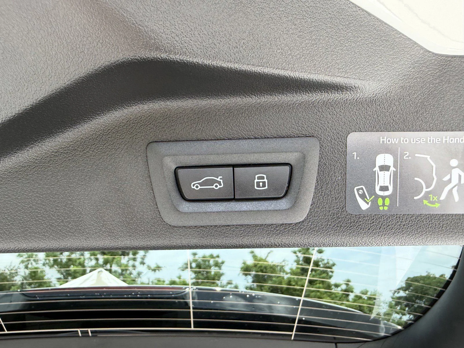 New 2026 Alpine White BMW sDrive40i image 12