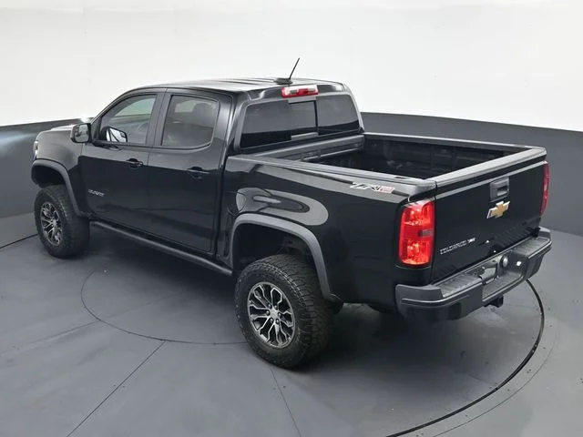 Used 2018 Black Chevrolet ZR2 image 30