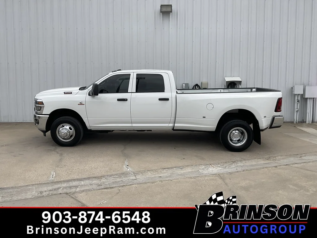 Used 2026 Bright White Clearcoat Ram Tradesman image 4