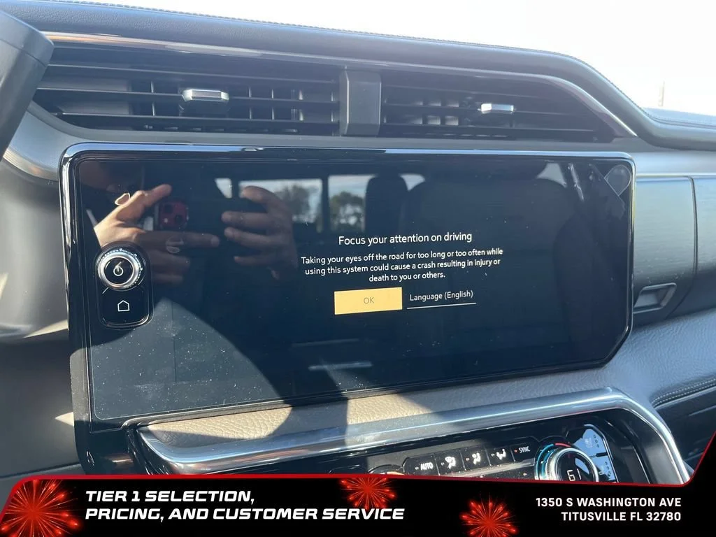 New 2026 Summit White GMC Denali image 29
