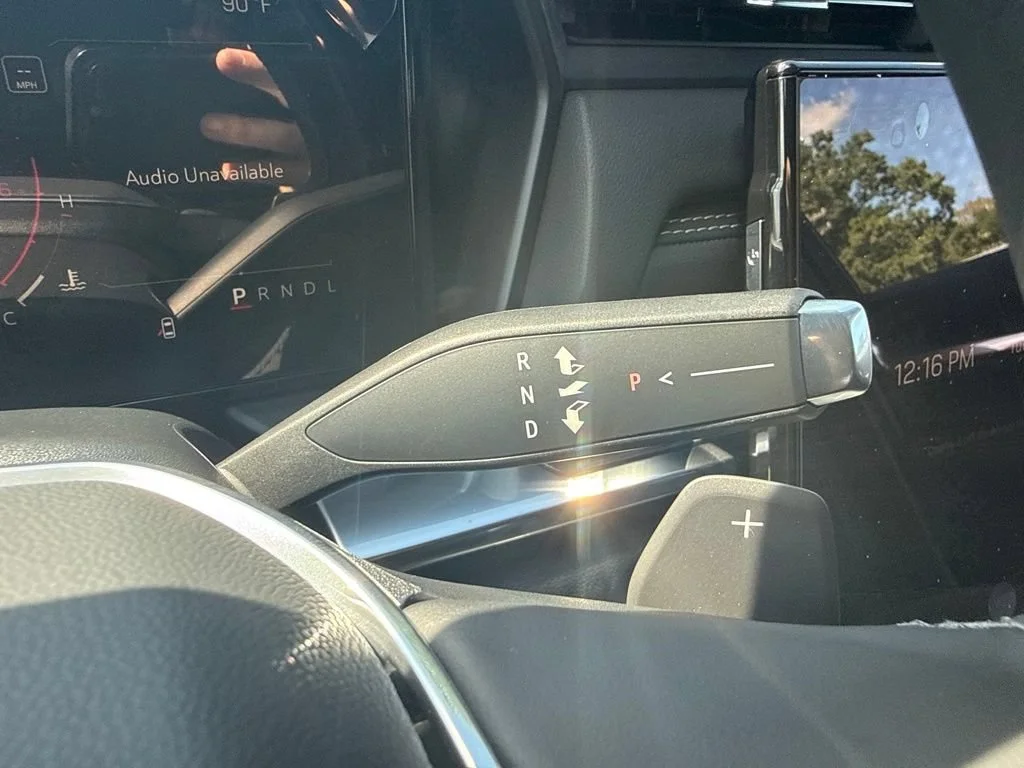New 2027 Sterling Metallic GMC Elevation image 17