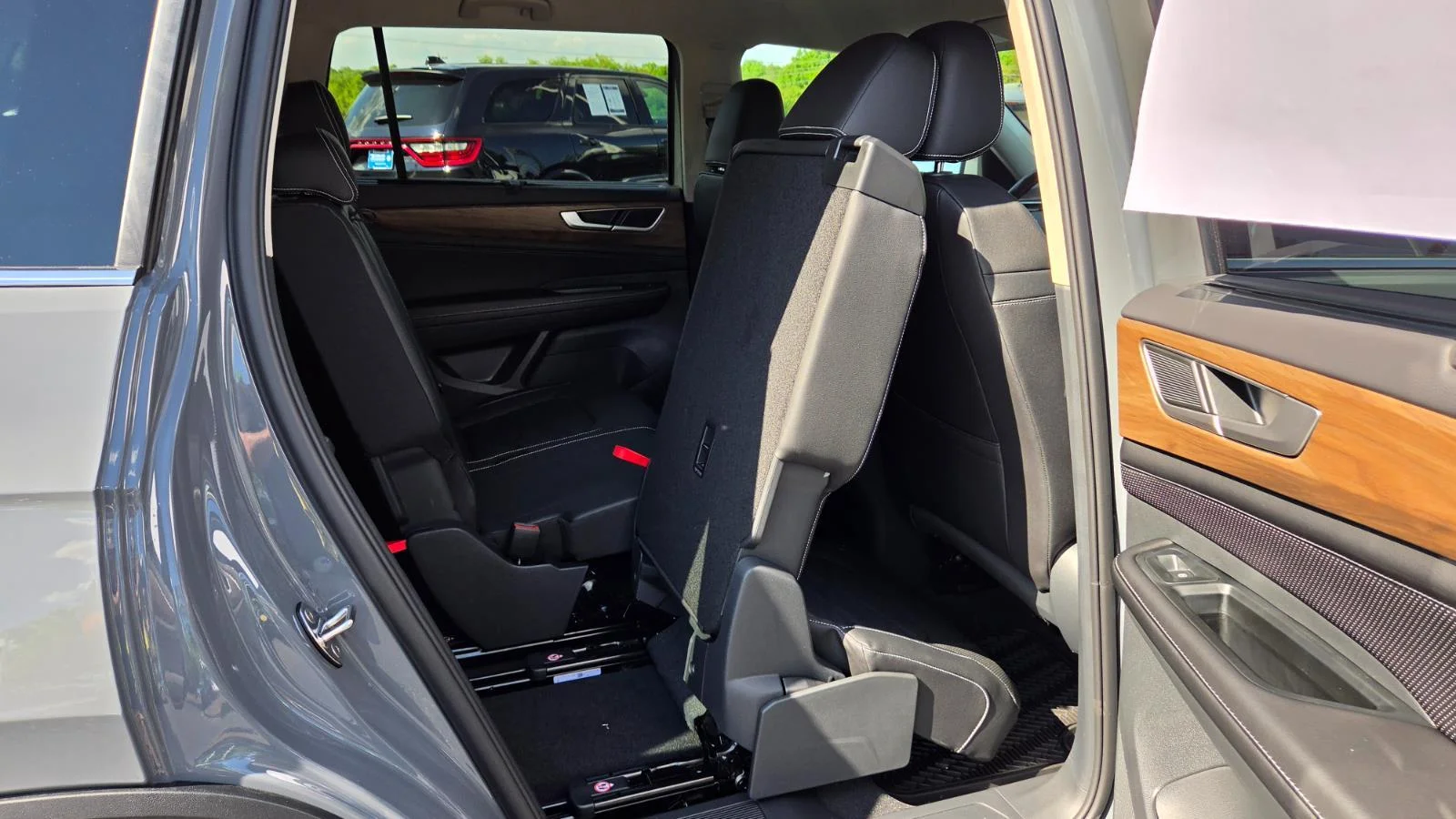 New 2026 Pure Gray Volkswagen 2.0T SE w/Technology image 56