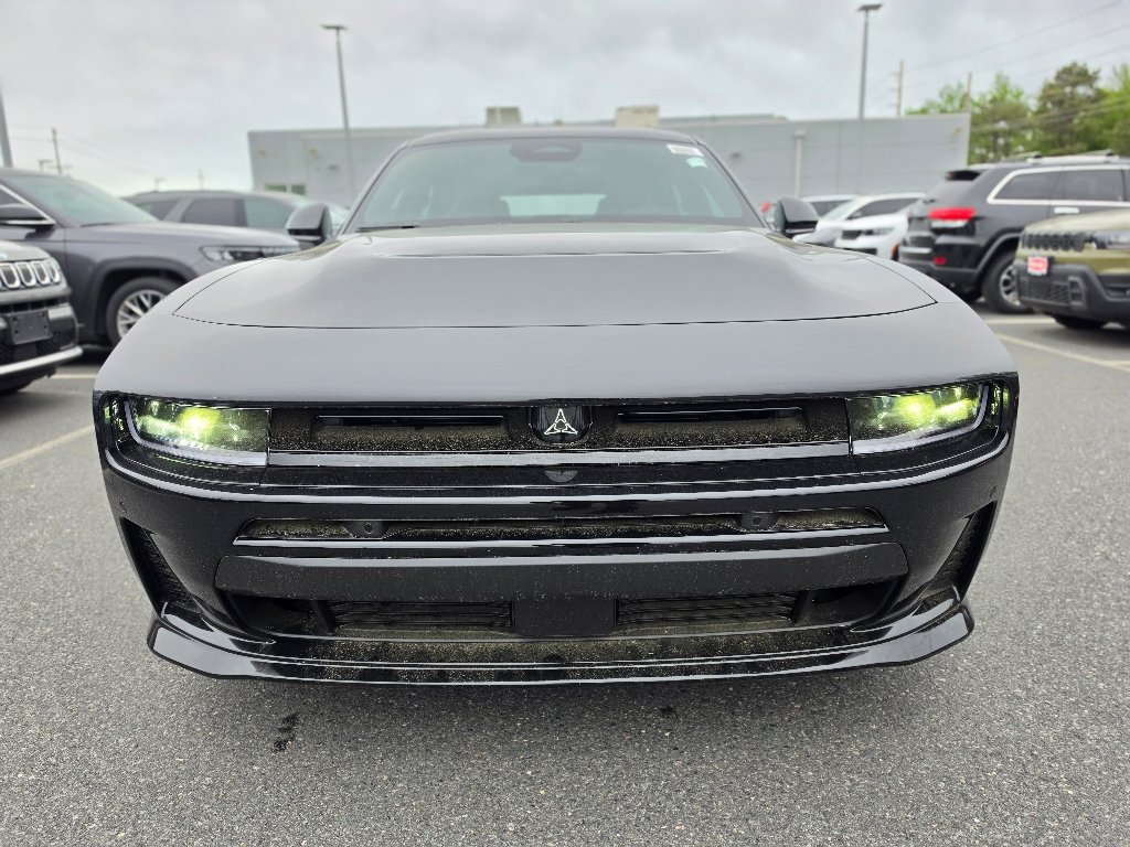 New 2026 Diamond Black Crystal Pearlcoat Dodge R/T image 7