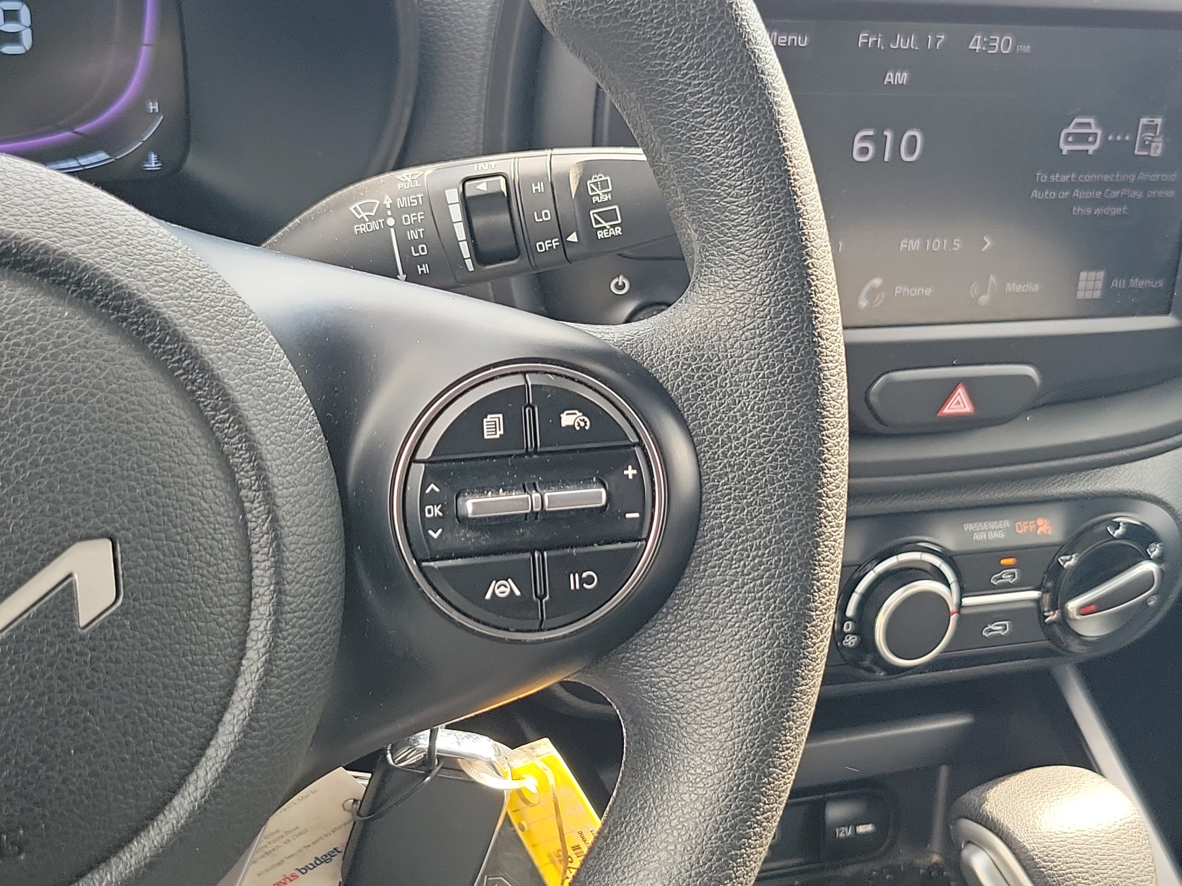 Used 2025 Gray Kia  image 20