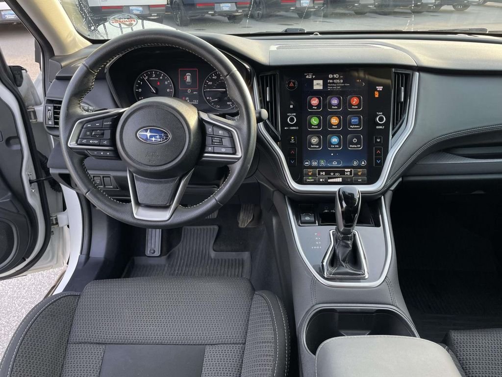 Used 2025 Crystal White Pearl Subaru Premium image 4