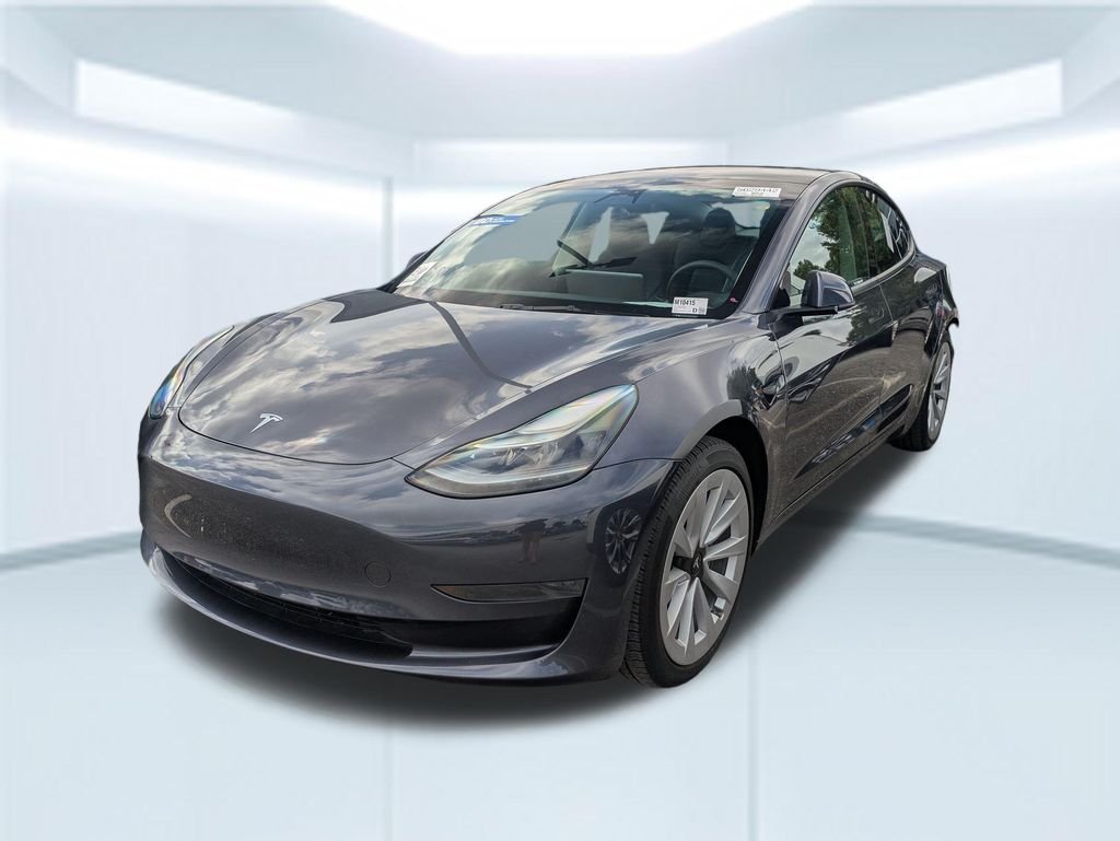 2023 Tesla Model 3 -'s photo