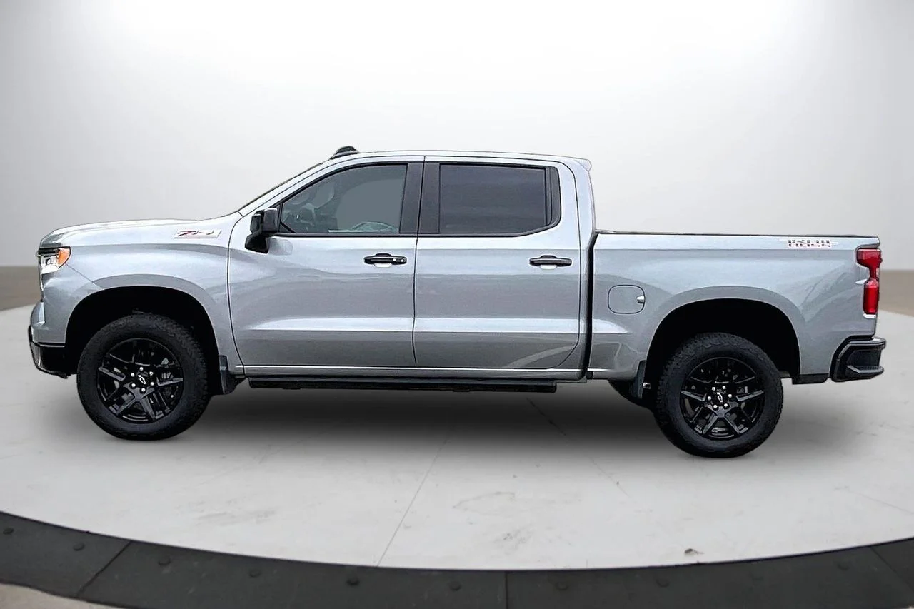 Certified Used 2025 Gray Chevrolet LT Trail Boss image 5