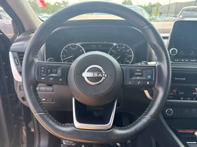 Used 2023 Black Nissan SV image 17