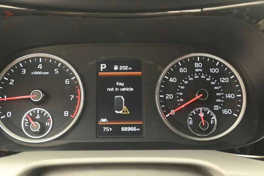Used 2022 Gray Kia GT-Line image 13