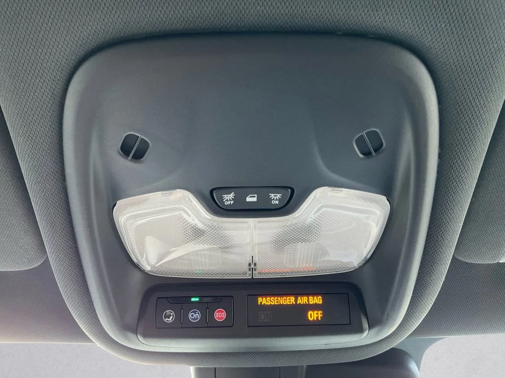 Used 2024 Summit White Chevrolet ACTIV image 11