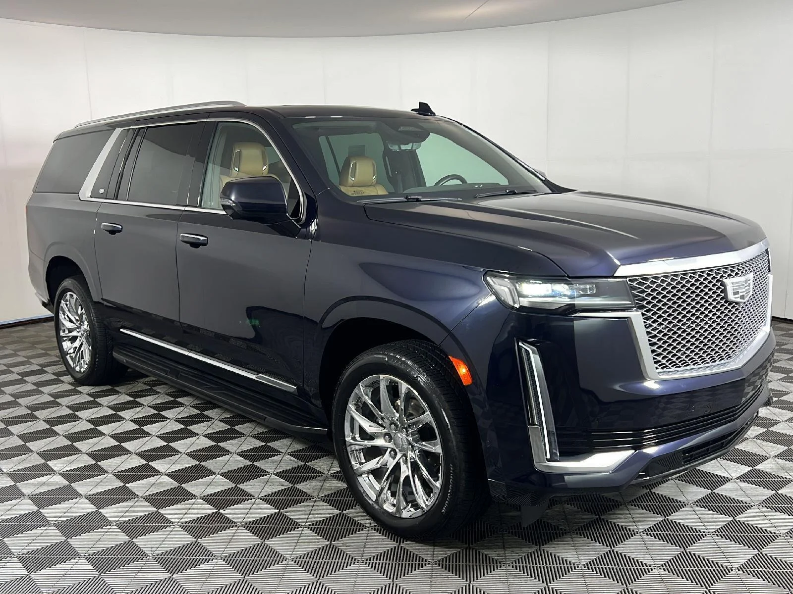 Used 2022 Dark Moon Blue Metallic Cadillac Premium Luxury image 23