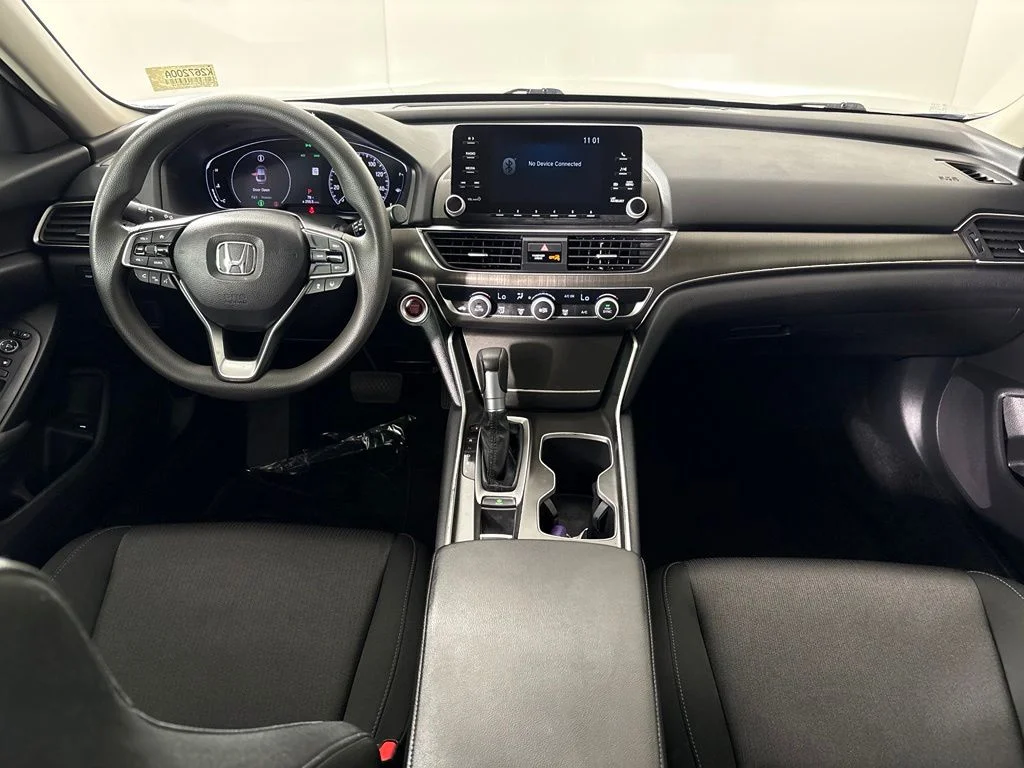 Used 2020  Honda LX image 38
