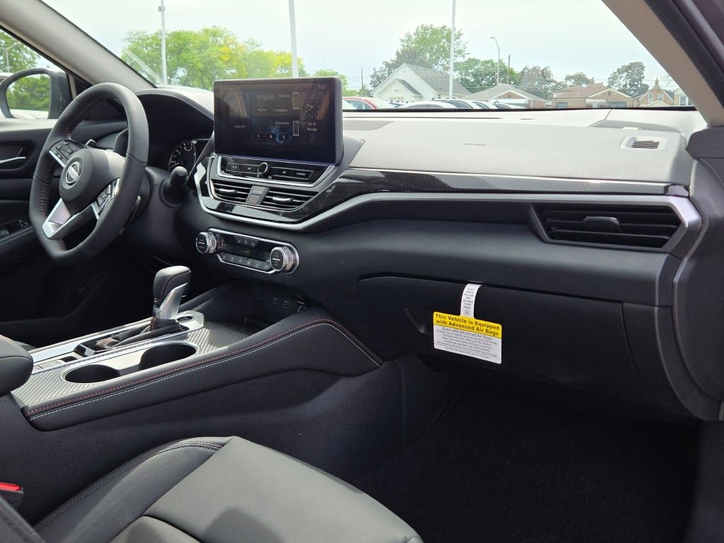 New 2026 Gray Nissan 2.5 SR image 7