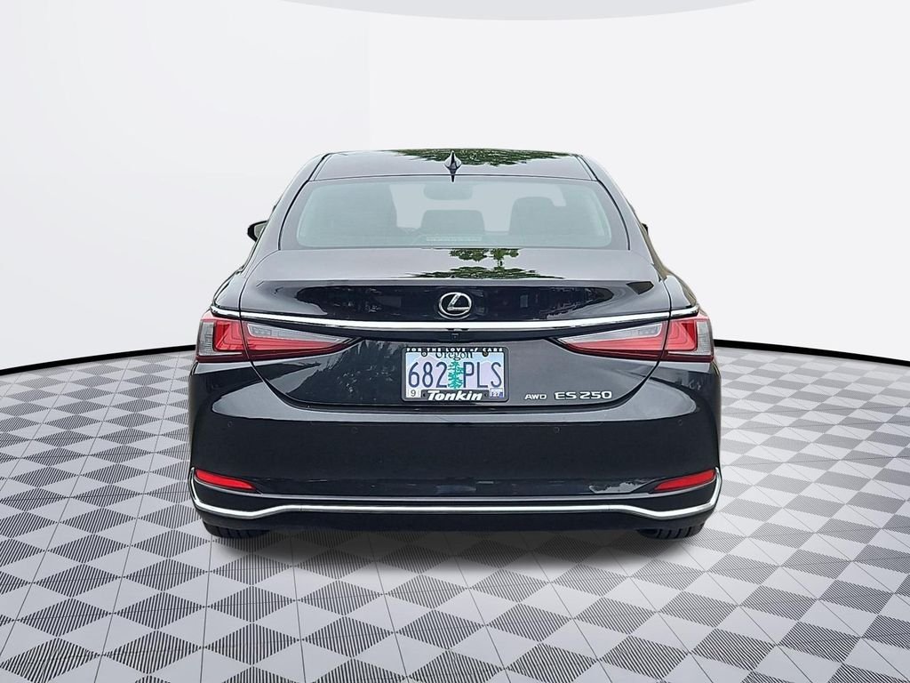 Used 2022 Black Lexus 250 image 5