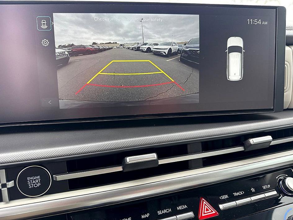 New 2026 Phantom Black Hyundai SE image 10