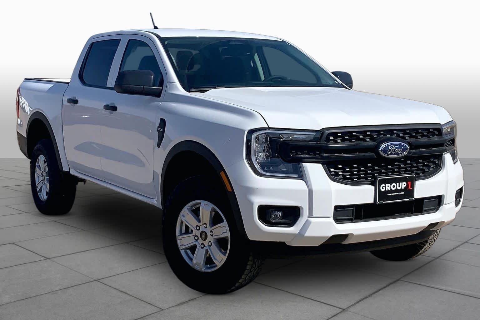 New 2026 Oxford White Ford XL image 2
