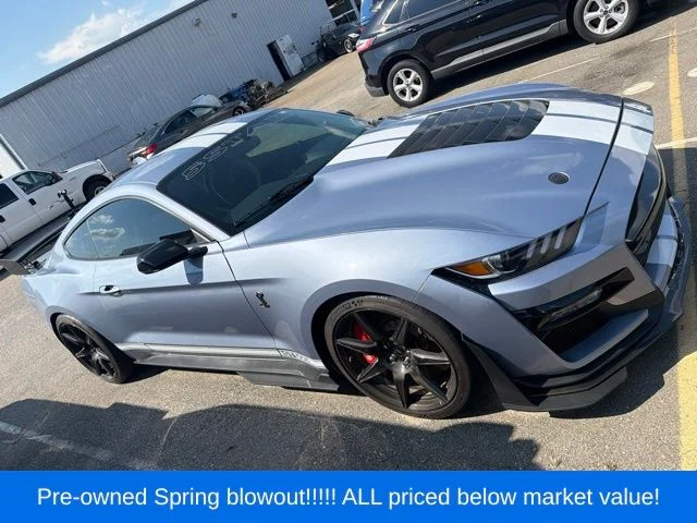 Used 2022 Blue Ford Shelby GT500 image 8