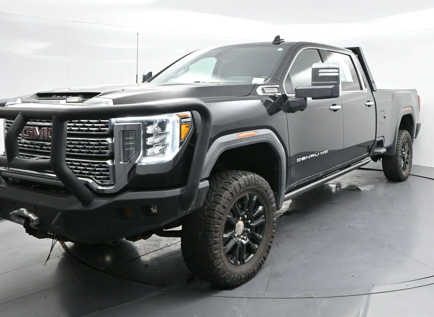 Used 2021 Ebony Twilight Metallic GMC Denali image 3