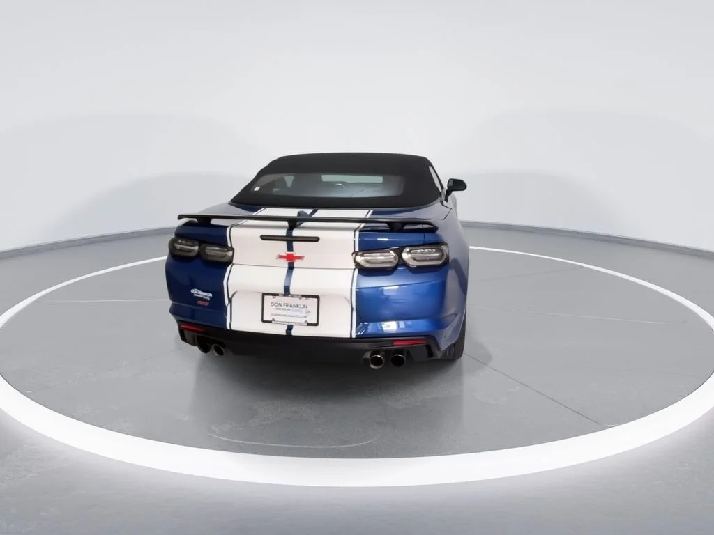 Used 2023 Blue Chevrolet 3LT image 8