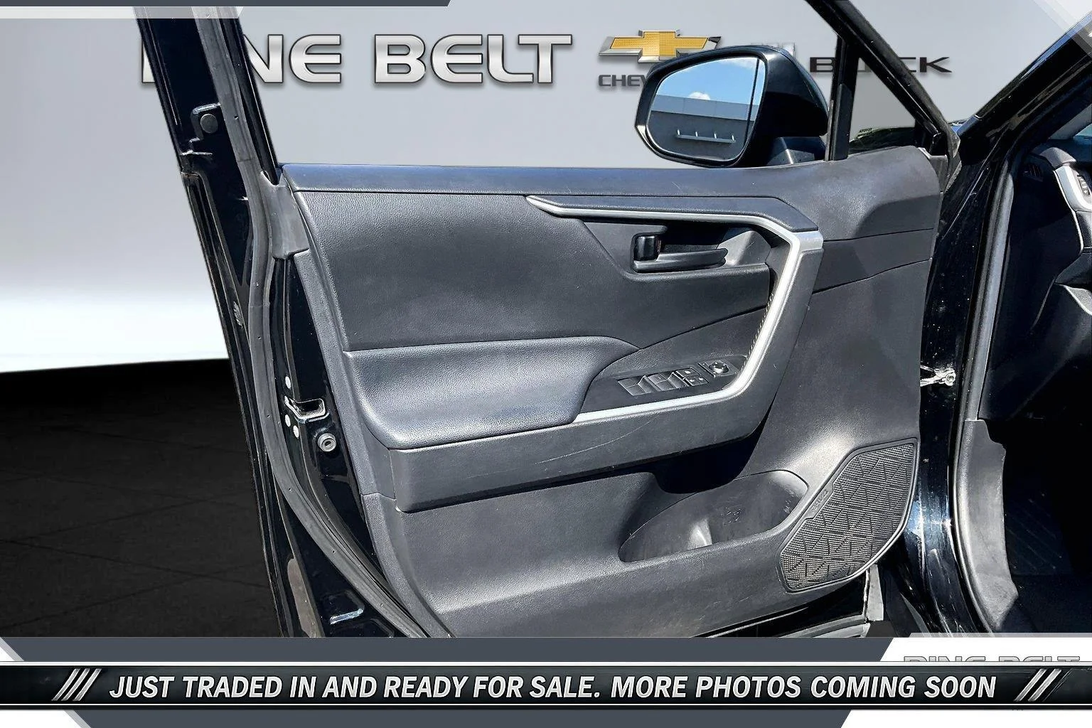 Used 2021 Midnight Black Metallic Toyota LE image 17
