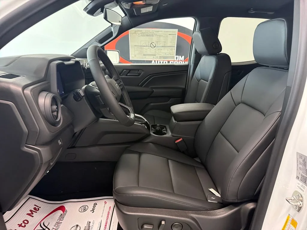 New 2026 Summit White Chevrolet Trail Boss image 11