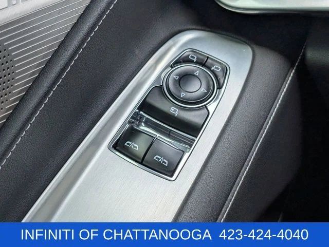 Used 2024 Black Chevrolet Stingray image 31