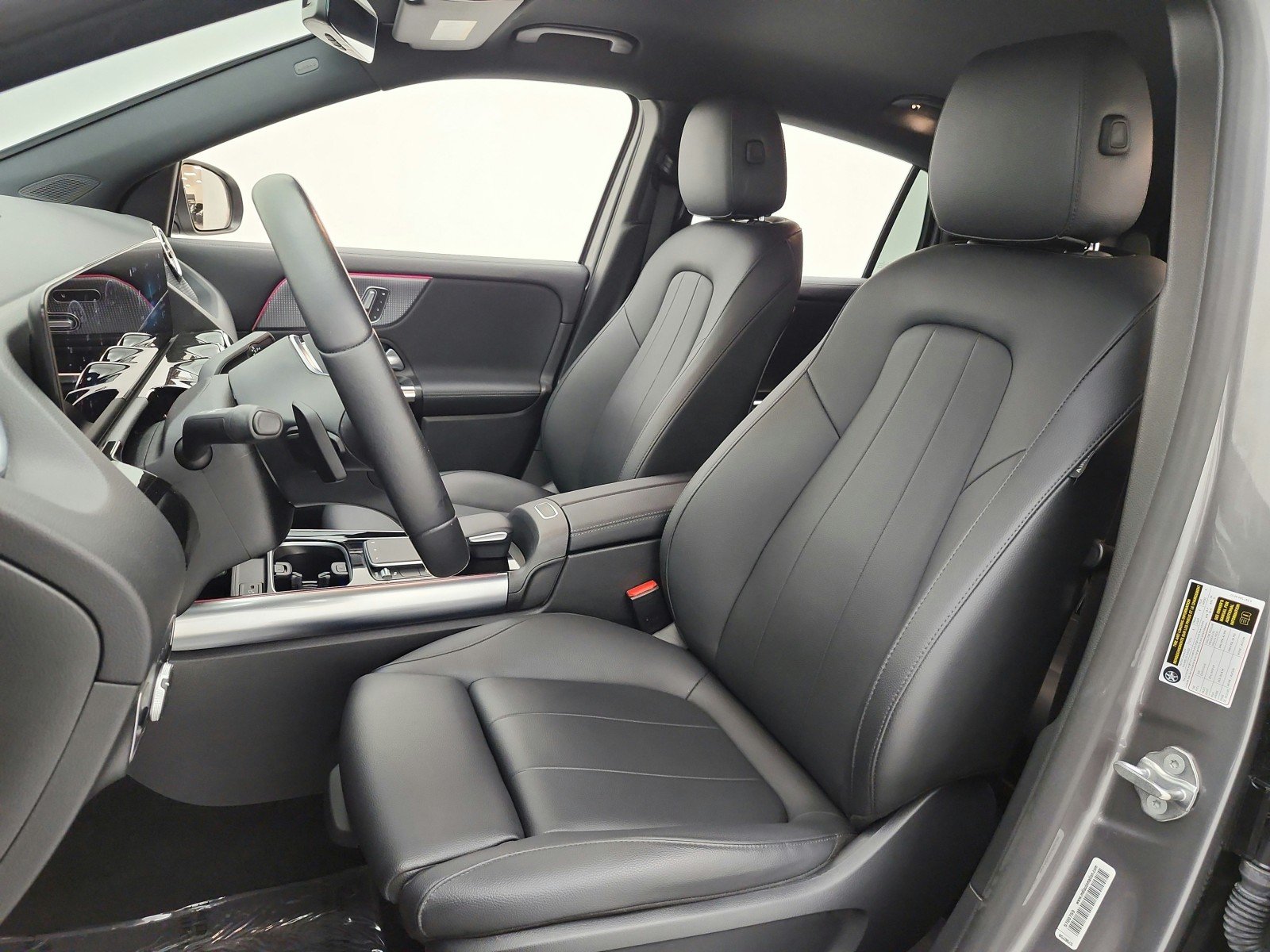Used 2023 Mountain Grey Metallic Mercedes-Benz GLA 250 SUV image 15
