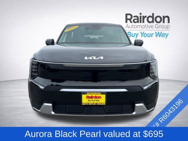 Used 2024 Kia Ev9 Light with VIN KNDAA5S24R6043196 for sale in Burien, WA