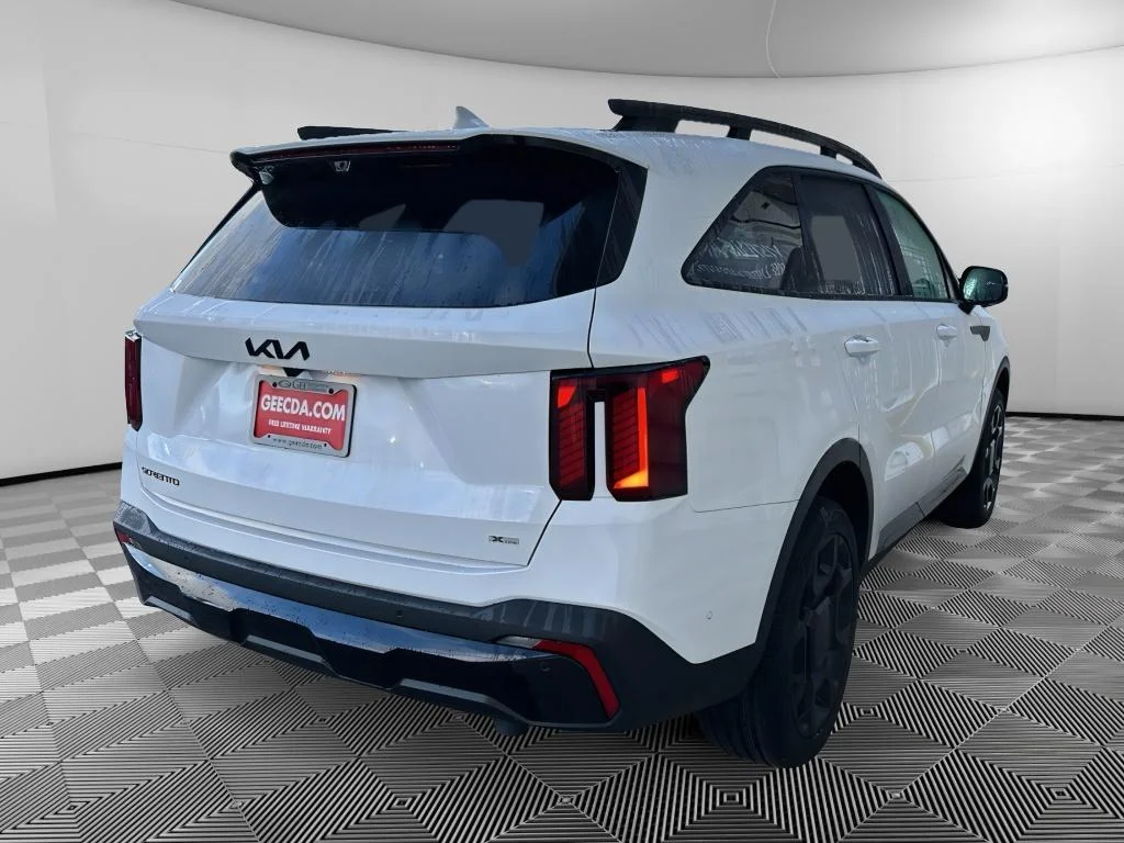 New 2026 Glacial White Pearl Kia X-Line SX Prestige image 4