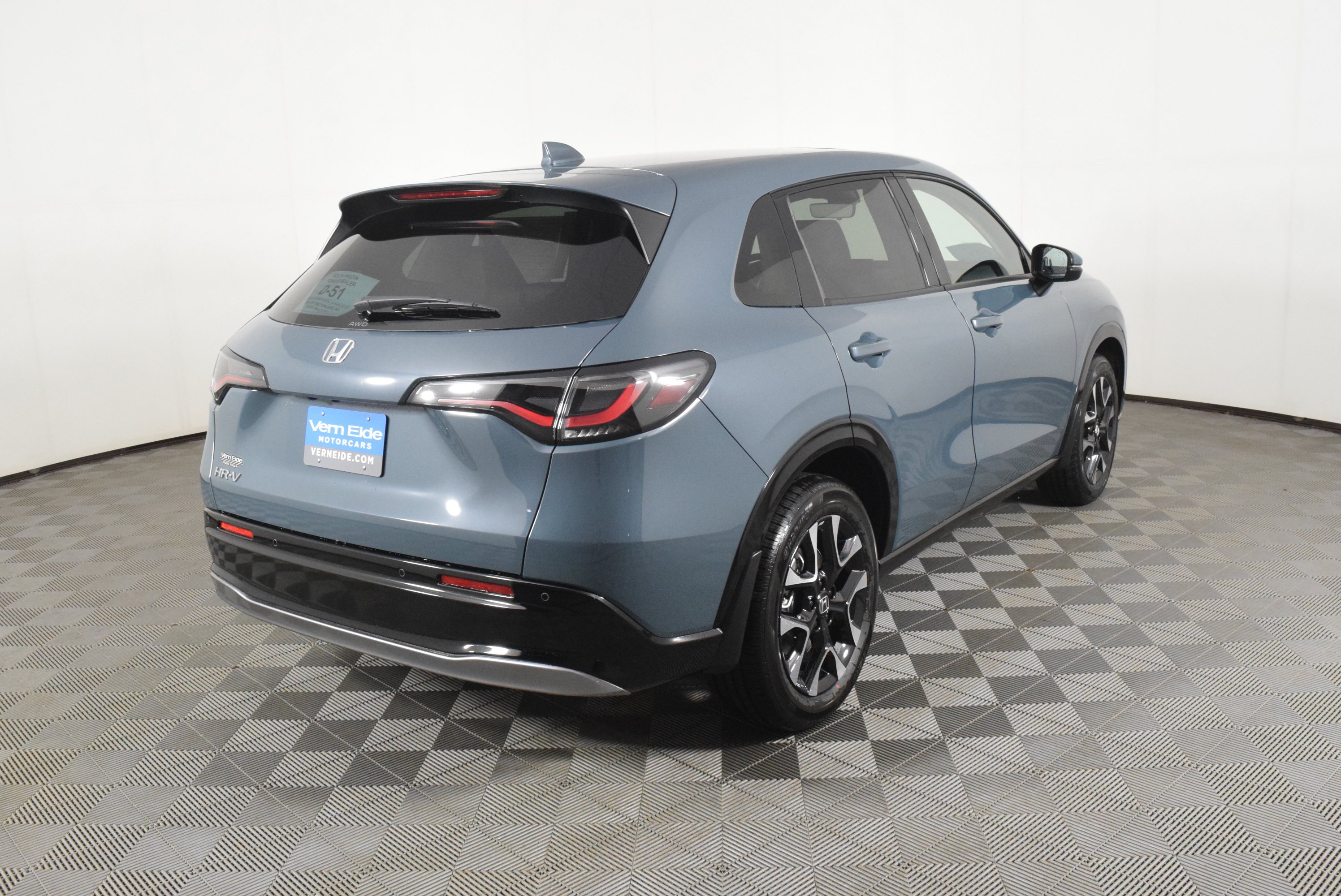 New 2027 Nordic Forest Pearl Honda EX-L image 6