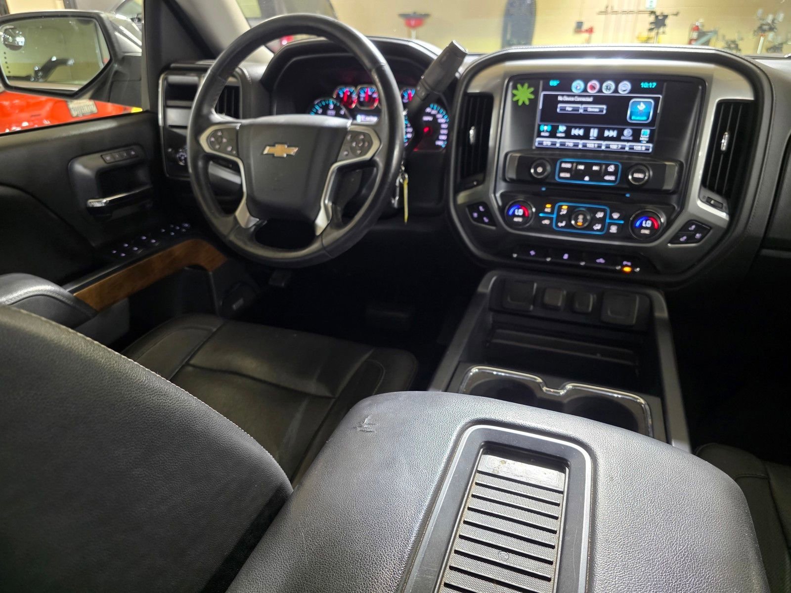 Used 2016 TUNGSTEN METALLIC Chevrolet LTZ image 15