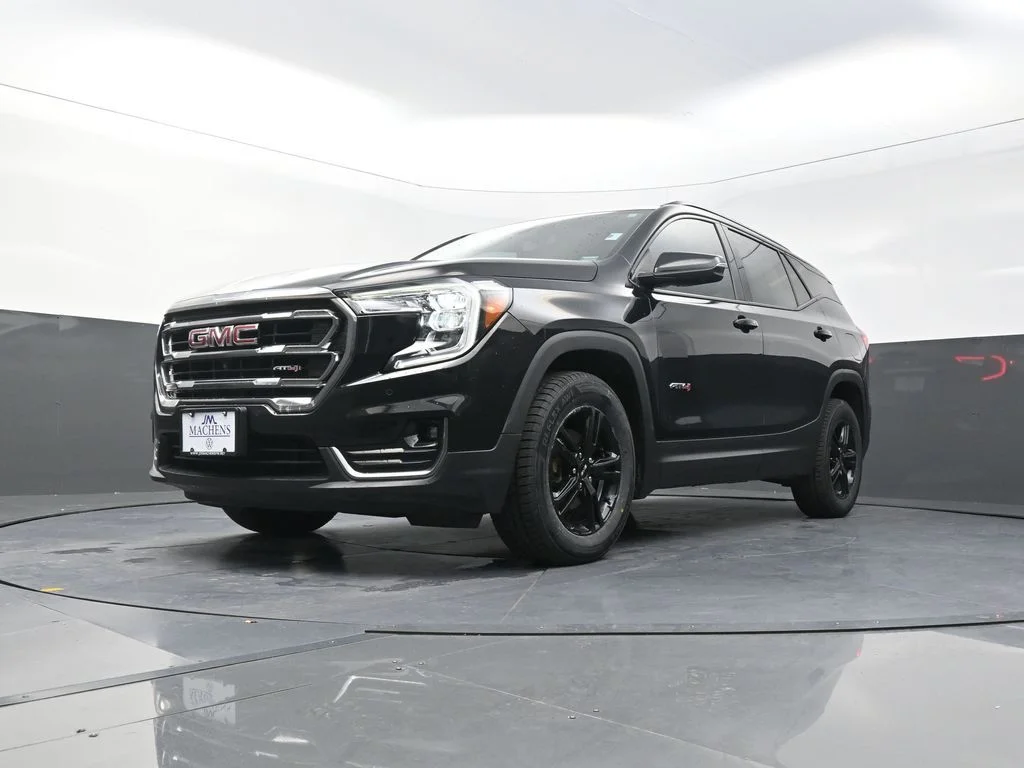 Used 2022 Black GMC AT4 image 26
